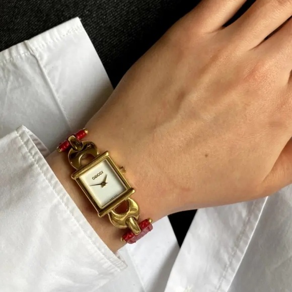 GUCCI 1800L REPLACEMENT STRAP - RED LEATHER - Picture 8 of 8